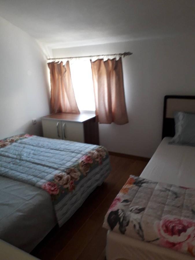 Apartmani Viza リサン エクステリア 写真