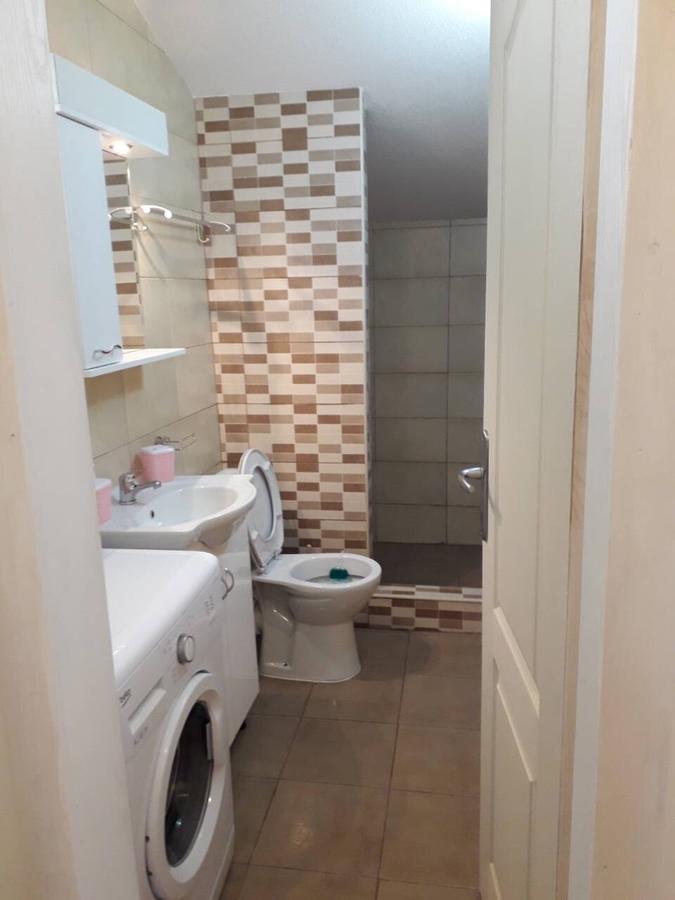 Apartmani Viza リサン エクステリア 写真